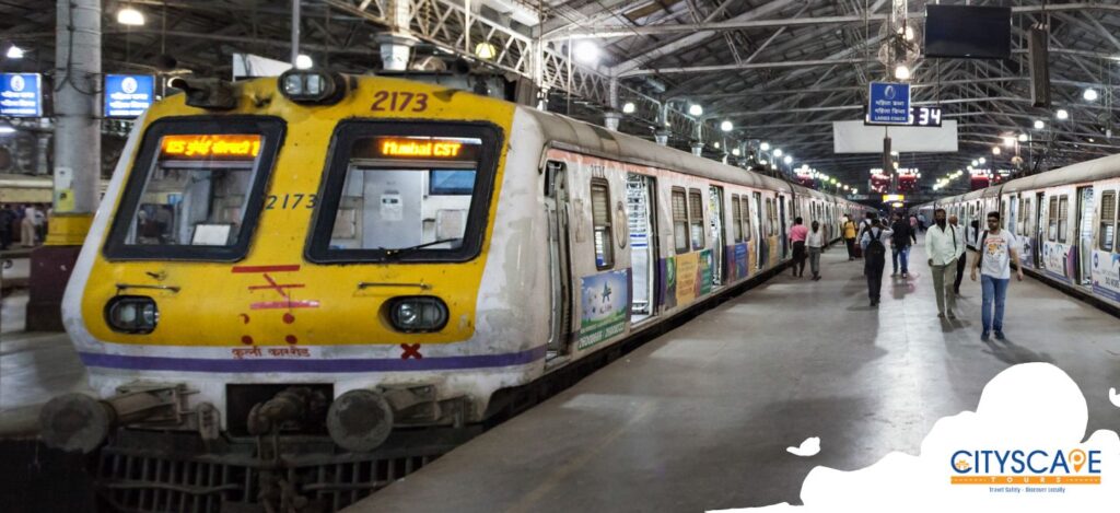 Transportation options in mumbai for tourists, Mumbai local train 