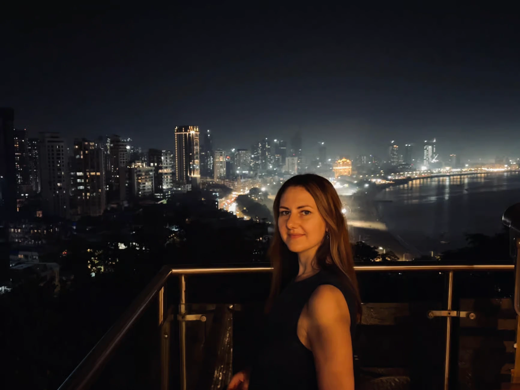 The stunning Mumbai night view from Malabar Hill, a true highlight of the Mumbai night tour.