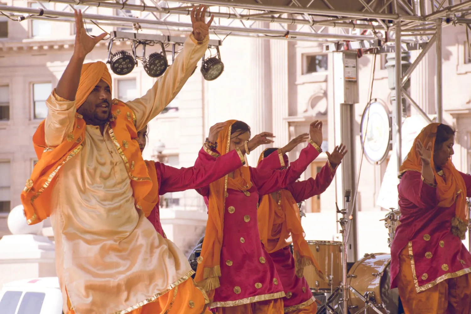 A high energy live dance performance brings the Mumbai Bollywood tour to a memorable close