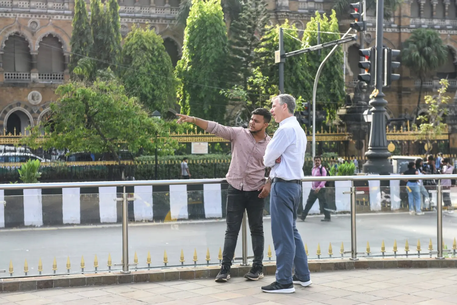 Exploring the heritage architecture near CSMT during our mumbai city tour