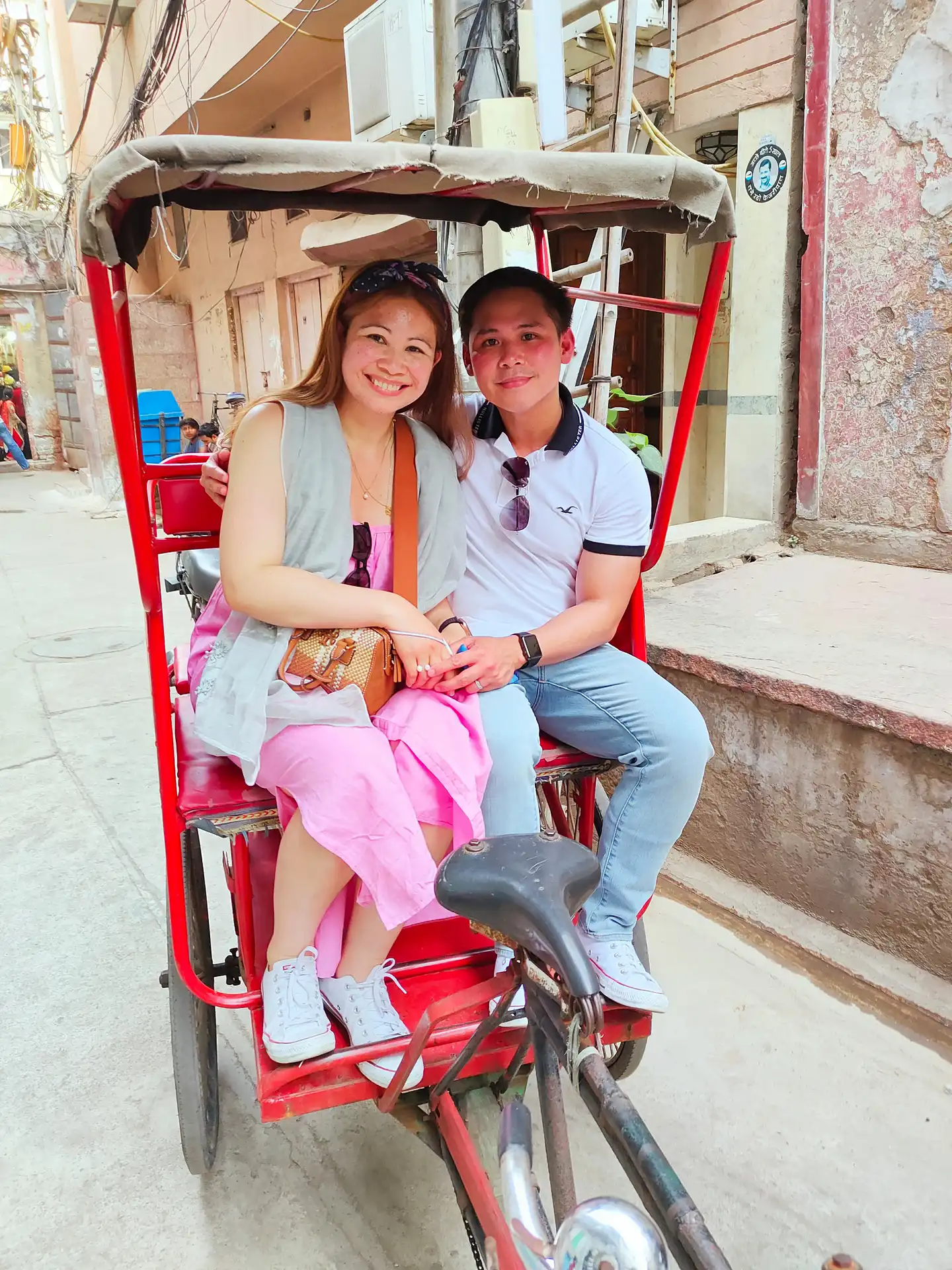 All smiles during the Chandni Chowk rickshaw ride, a favourite moment on our old delhi tour